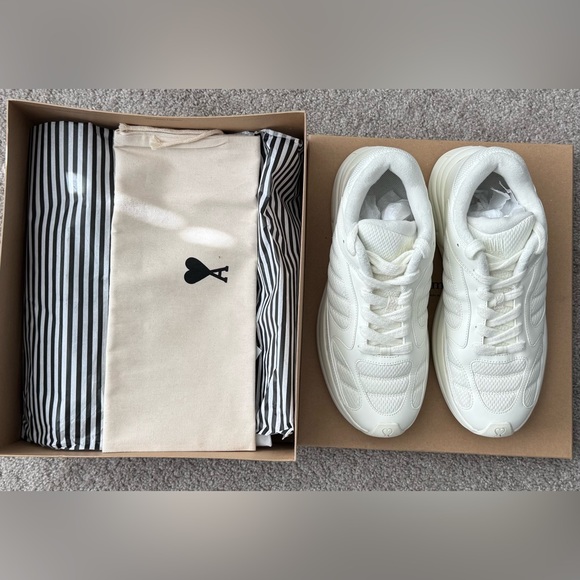 AMI Paris White Athletic Shoes Breathable Mesh Design - Picture 2 of 9